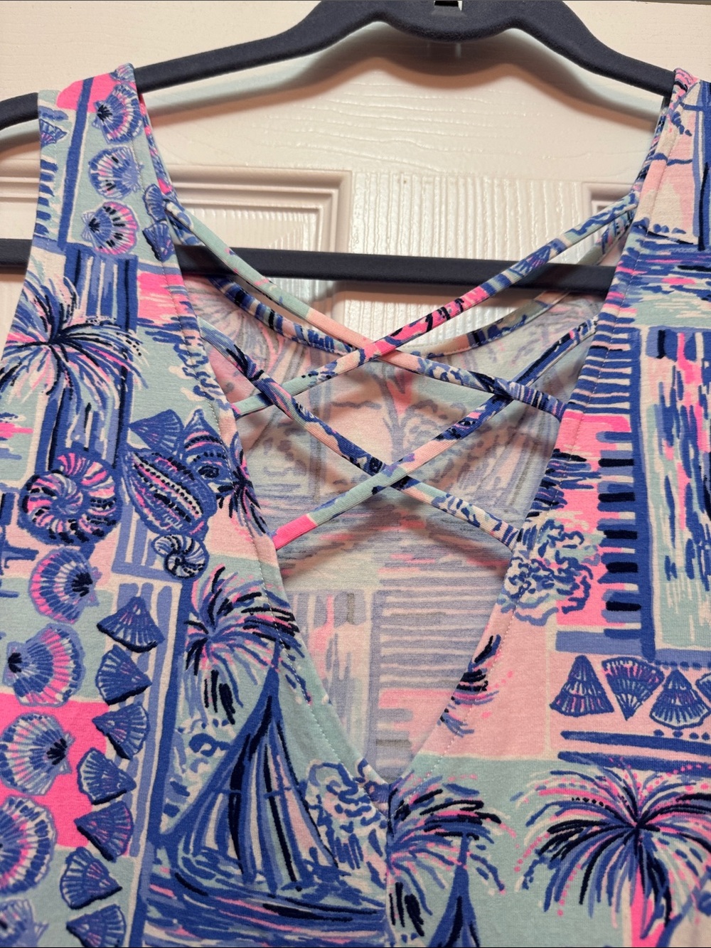 Sleeveless Tropical Print Kristin Tank Top - Pink & Blue - Picture 3 of 6